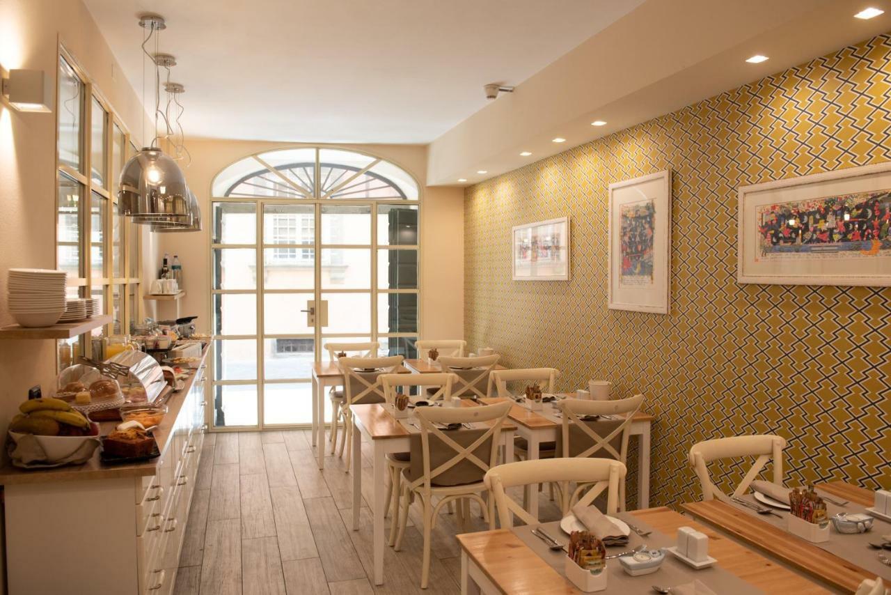 Bed & Breakfast Residenza Di Via Fontana 3*